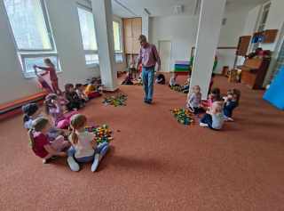 431841439_1133272904783215_2831907720760052281_n