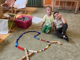 09/2025 - KDYŽ RODINA ROSTE JAKO STROM