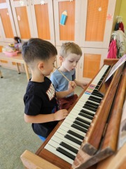 Messenger_creation_0199C626-1213-40BA-9D59-6BC28BAB1C58